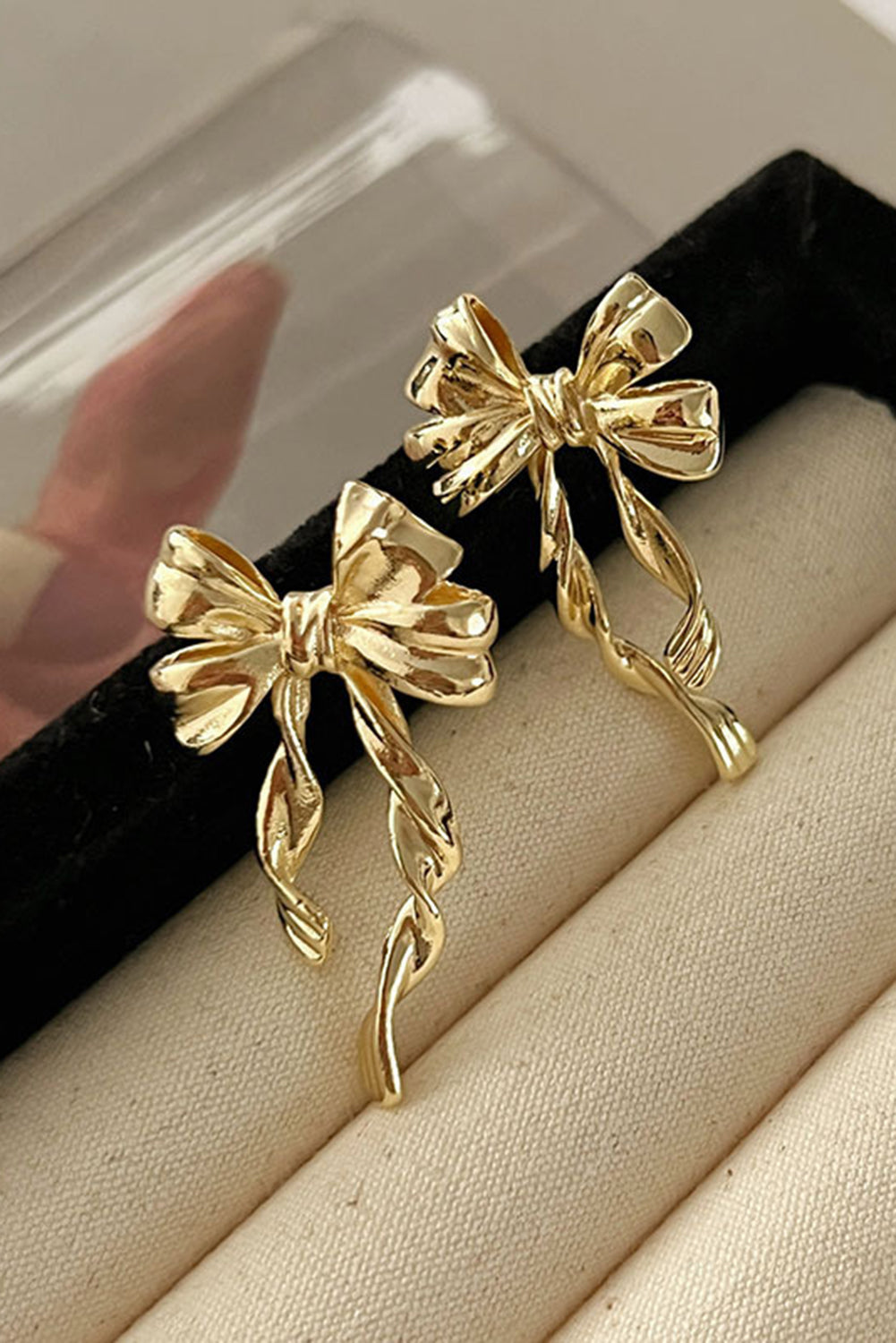 Pendientes Dorados Lazo