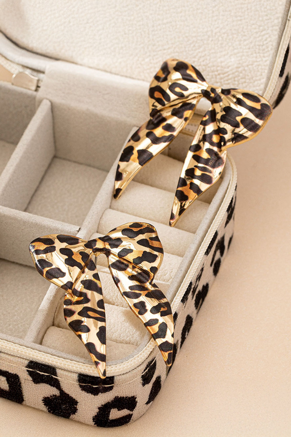 Pendientes Dorados Lazo Leopardo