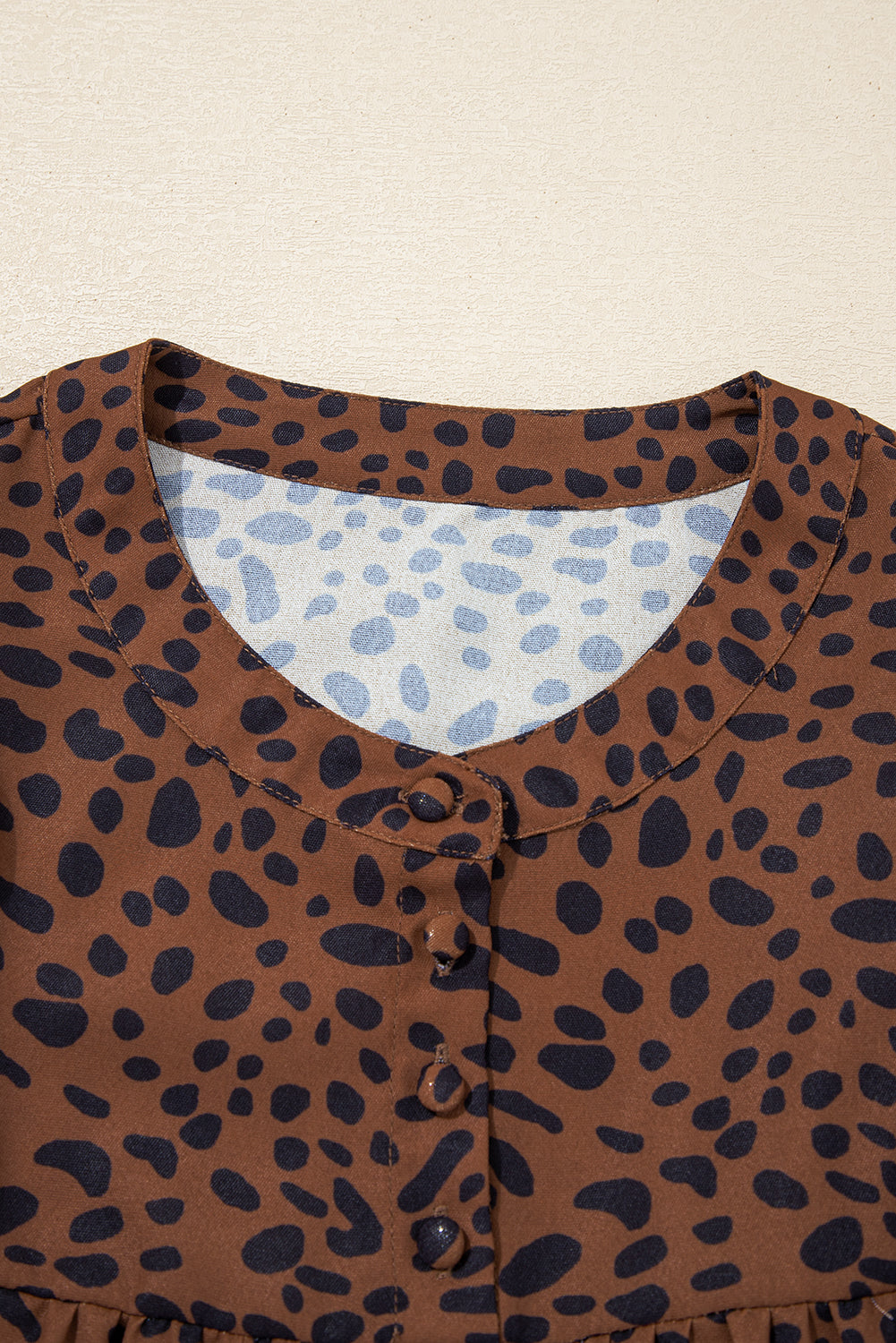 Blusa Animal Print Marron Manga Larga