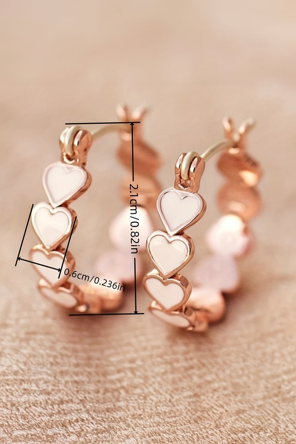 Aros de Corazones Blancos