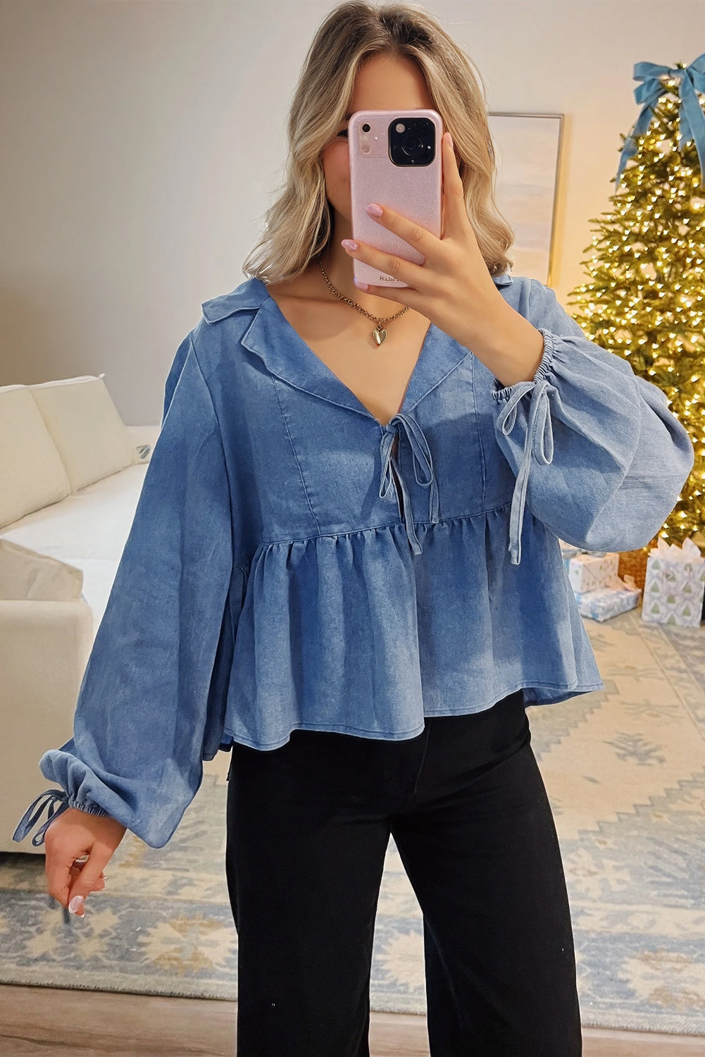 Blusa Azul Corte con Volante
