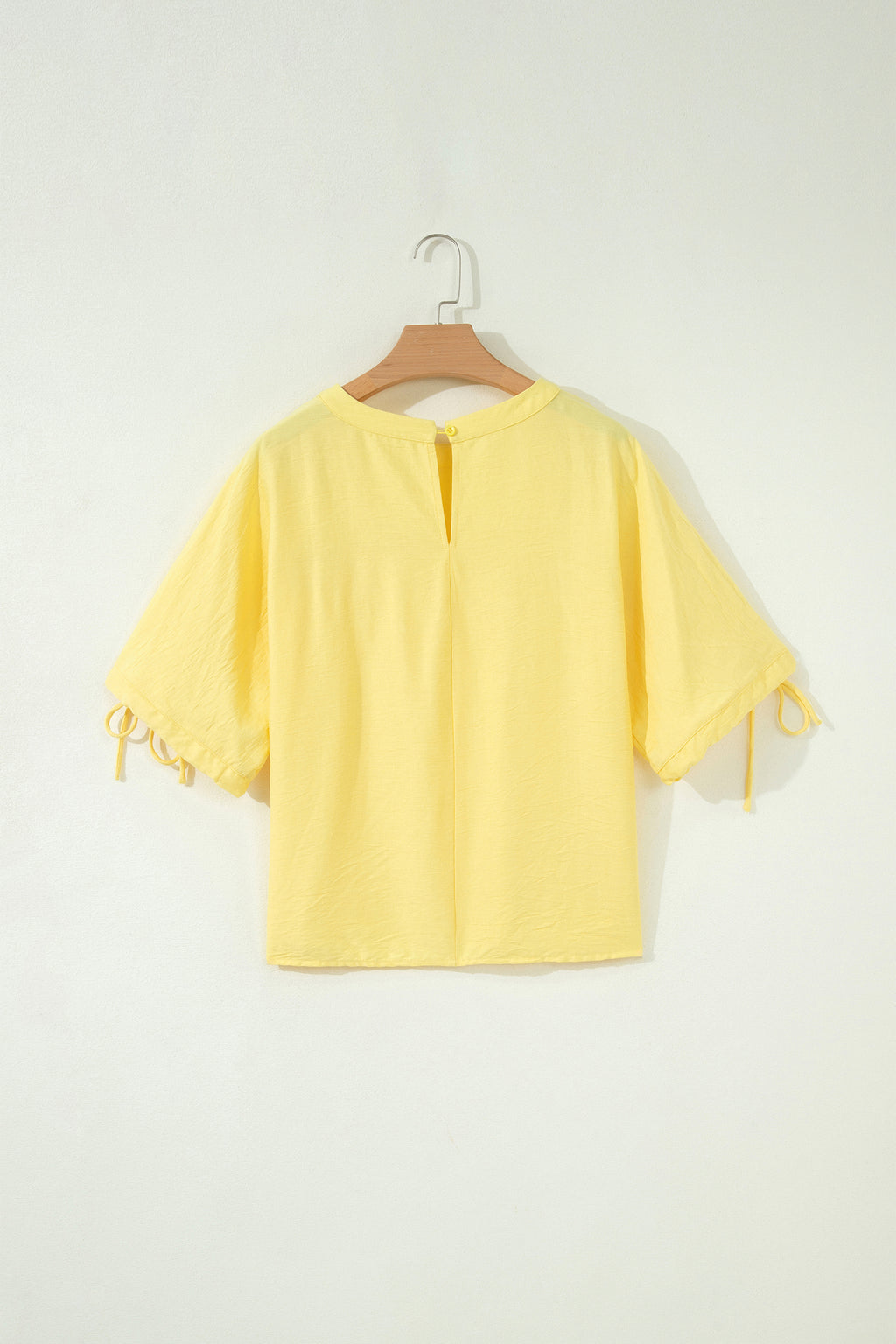 Blusa Amarilla con Lacitos