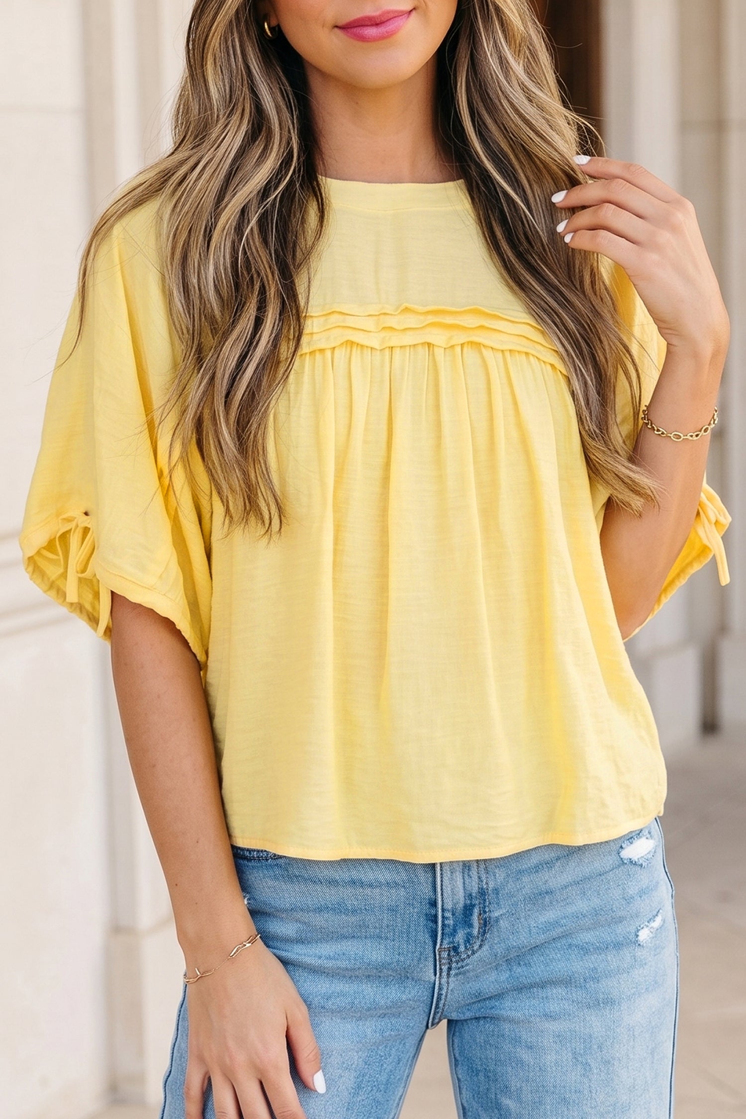 Blusa Amarilla con Lacitos